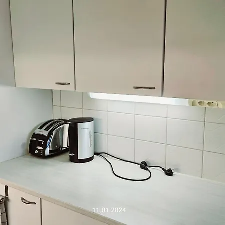 公寓 Floor 51m2, Balcony, 150 M Wifi, Air Cooling, Own Parking Place, 300m Metro 赫尔辛基