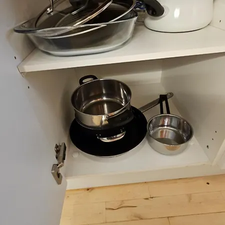 Appartement Floor 51m2, Balcony, 150 M Wifi, Air Cooling, Own Parking Place, 300m Metro Helsinki